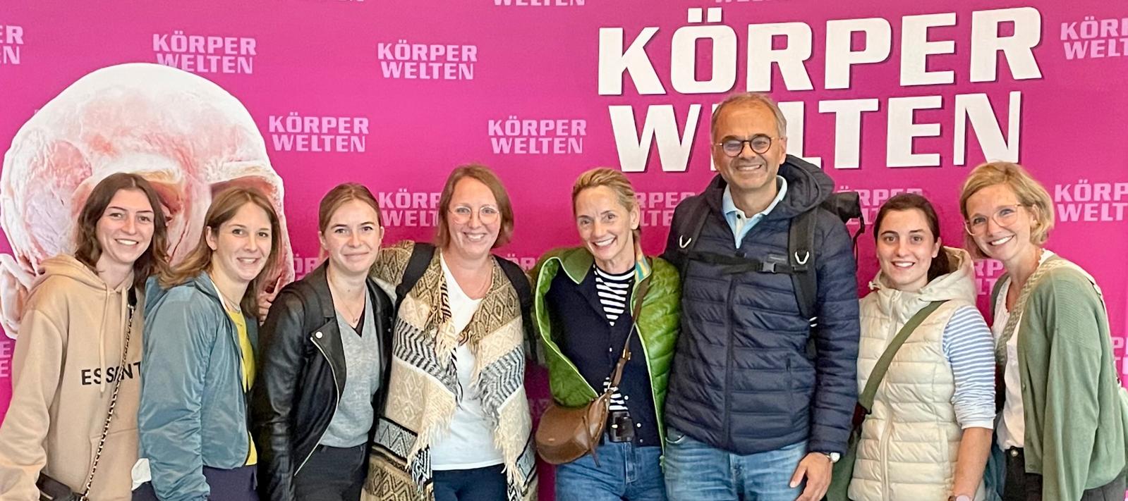 Team der Kinderarztpraxis Dr. Razeghi, Miesbach